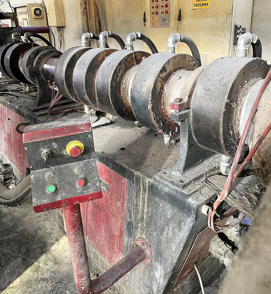 Ön Akıtma Granül Makinası Çoklu Su Soğutma İmalatı1