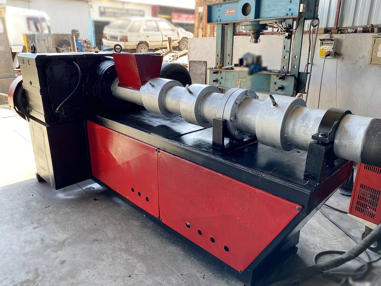 Plastik Geri Dönüşüm Ön Akıtma Granül Makinası-1