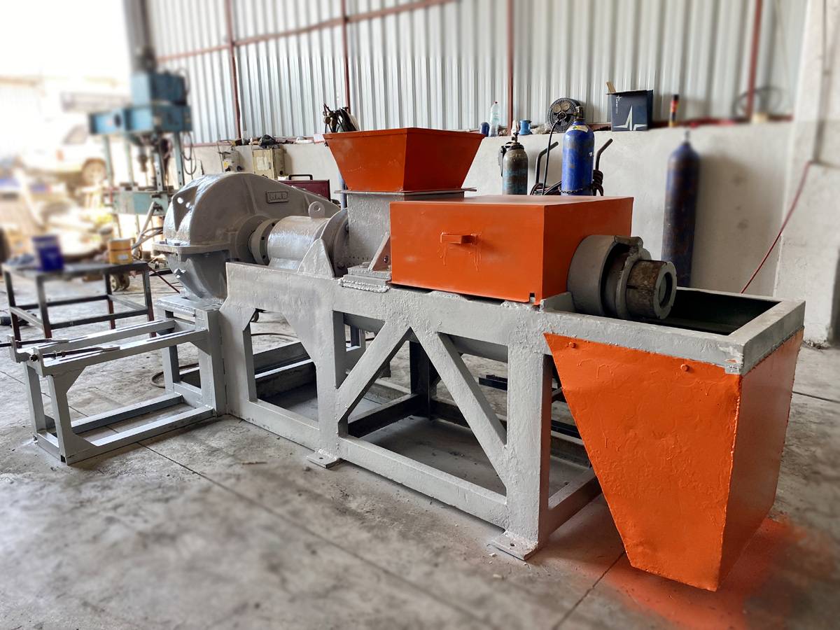 Plastik Sıkma Makinası İmalatı